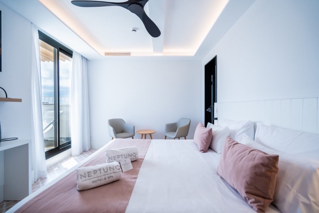 Habitación Premium Terraza Jacuzzi Exterior 13_w1200