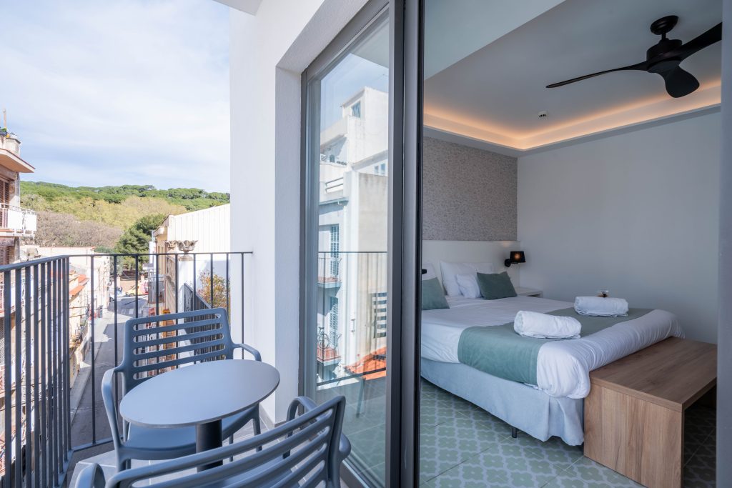 Premium Balcón Jacuzzi Interior 4