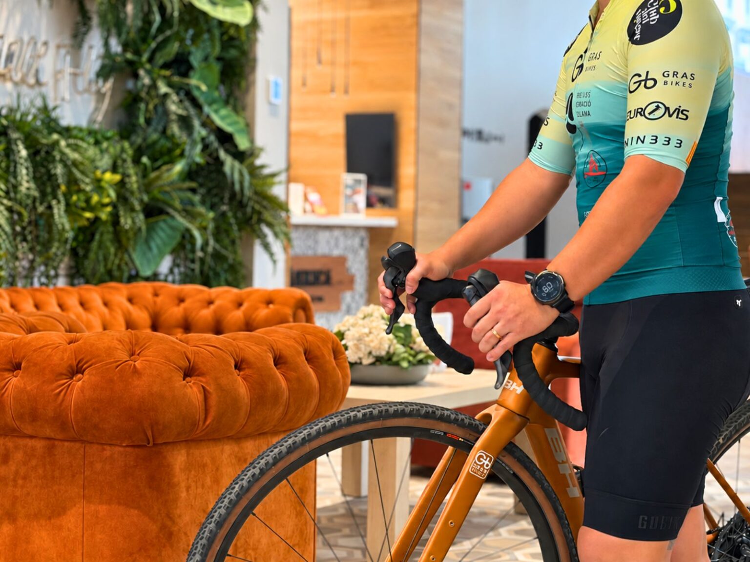 Cicloturismo Neptuno Hotel & Spa Calella
