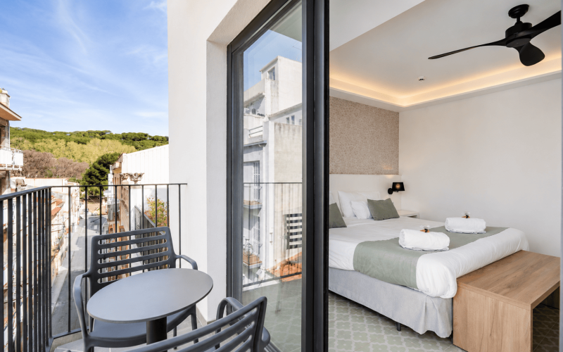 Habitación Premium Balcón Jacuzzi Interior Neptuno Hotel & Spa Calella
